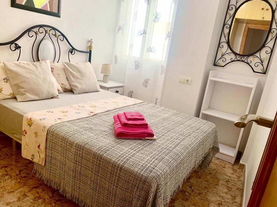 Appartamento De Vacaciones Torrevieja Esterno foto