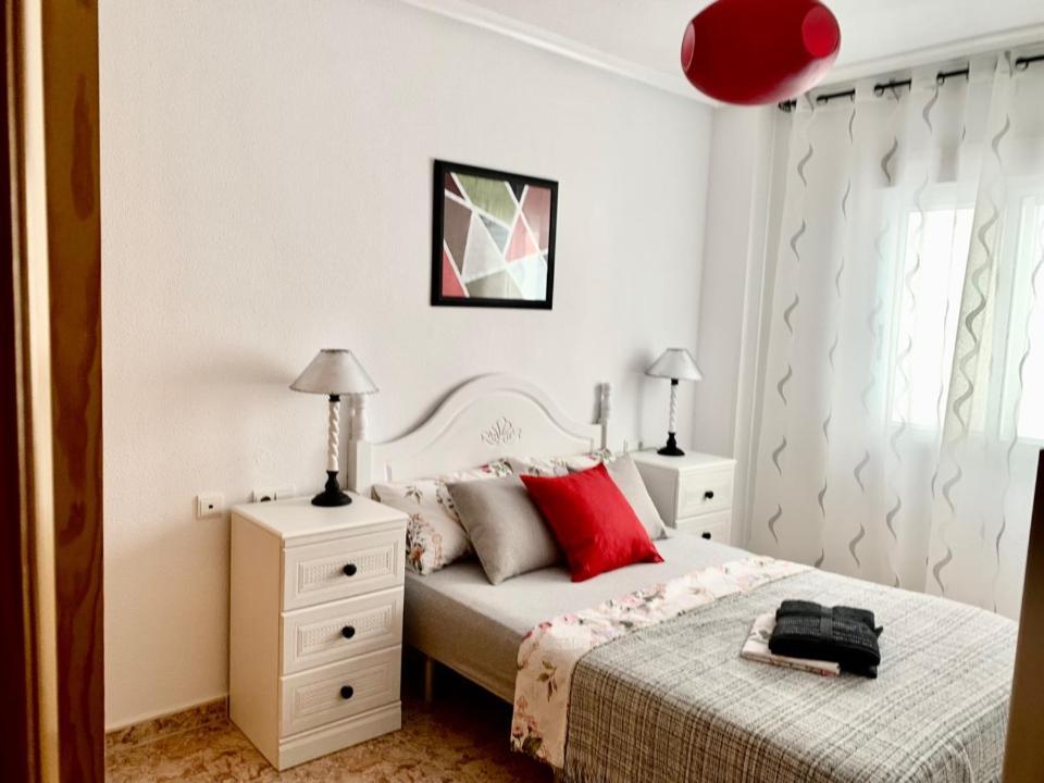 Appartamento De Vacaciones Torrevieja Esterno foto